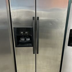Whirlpool Stainless Side By Side Refrigerator 