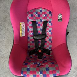 Cosco Kids Scenera NEXT Convertible Car Seat