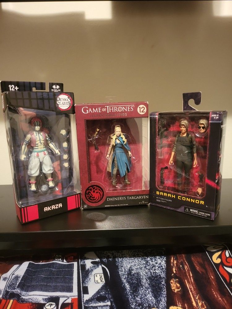  Set 3 Pices  GAME  OF THRONES  LEGACI  COLLECCION  DAENERYS TARGARYET. DEMON PLAYER AKAZA. TERMINETOR DARK  FATE SARAH CONNOR ACTION FIGURE. 