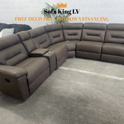 Free Delivery* Like New Light Brown Reclining Sectional Sofa! Couch Couches Sectional Brown Gray Grey Recliners Reclining