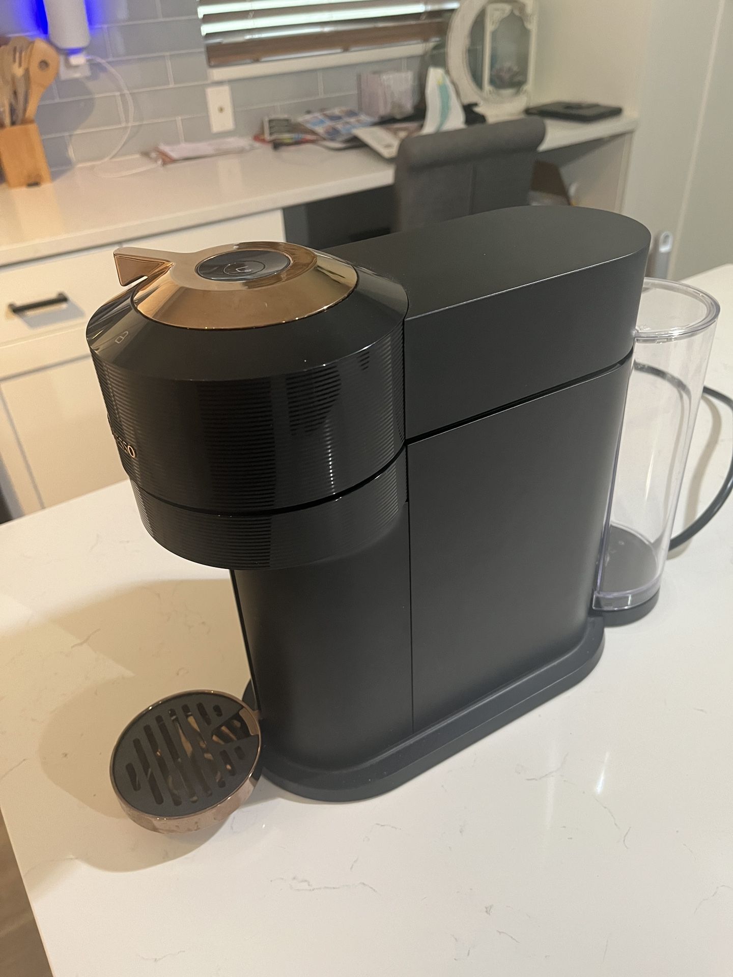 Nespresso Vertuo Next Machine