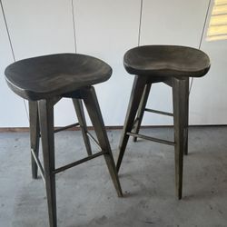 Bar Stools 