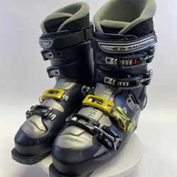 Salomon SensiFit Evolution 2 Ski Boots W/ Flex Adjustment and 3D Buckle.