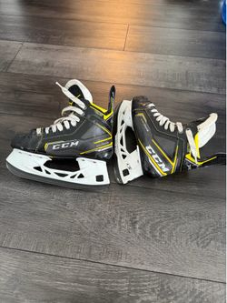 CCM SuperTacks with Black Steel