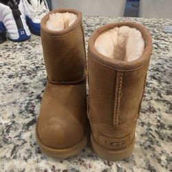 Toddler Uggs 