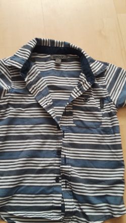 Toddler shirt 2t