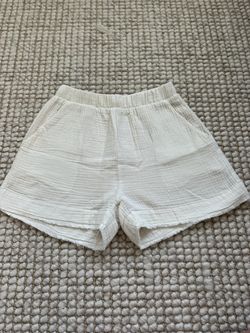 Women’s Size Small Ivory Linen Shorts 