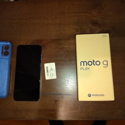 Moto G Play 2024 Phone W/Case