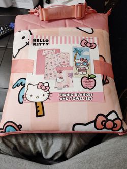 Hello Kitty Picnic Blanket And Towel Set