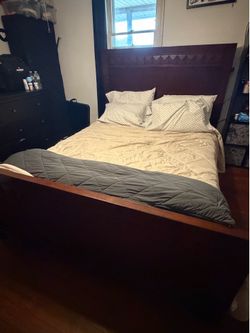 Queen/Full Size Wooden Bed Frame – Dark Cherry/Brown