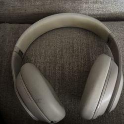 beats studio pro