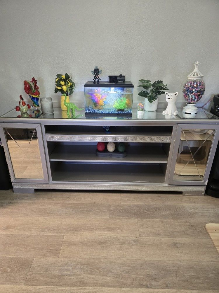 Tv Table 6 Ft Long