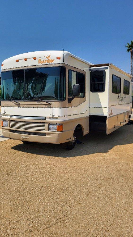 1997 Ford Bounder