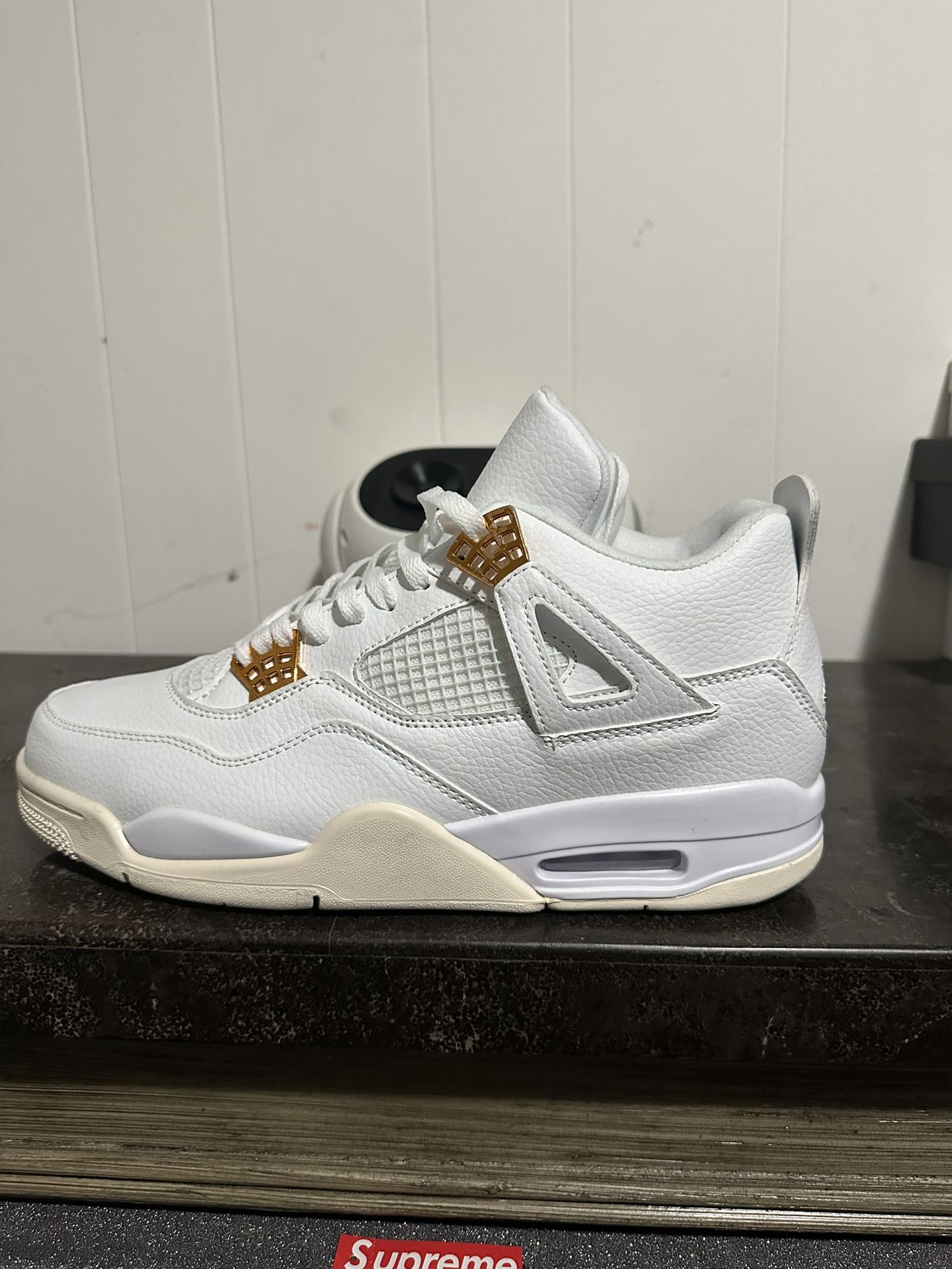 Jordan Retro 4