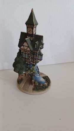 The clock tower boot by Jon Herbert