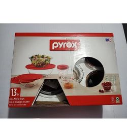 New Pyrex 13-piece glass mixing bowl set with lids Red Lids