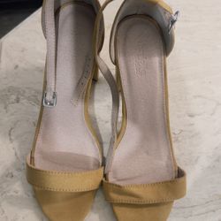 High Heels Beige