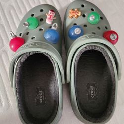 Crocs Fuzz Lined