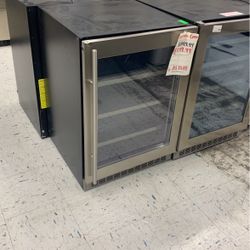 Beverage Center