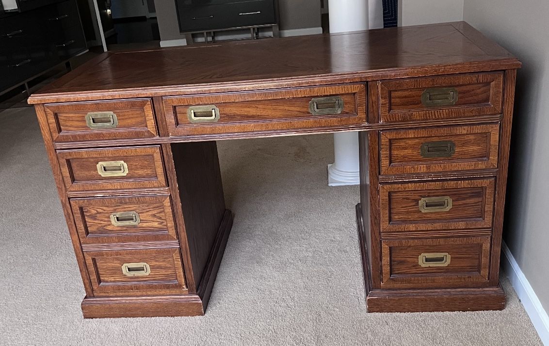 Rectangular Executive Computer Desk