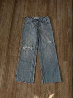 Hollister jeans
