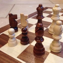 Wooden Chess Board and Staunton Style Wood Pieces Board Game Set Free Shipping