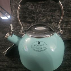 Aqua TeakettleChantal Tea Kettle, 1.7 QT, Vintage