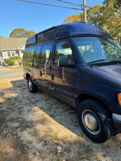 2006 Ford E-250