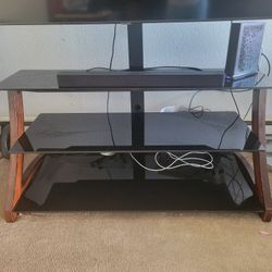 TV Stand With Speaker 
