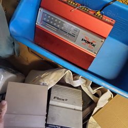 VINTAGE CAR AUDIO AMPLIFIERS