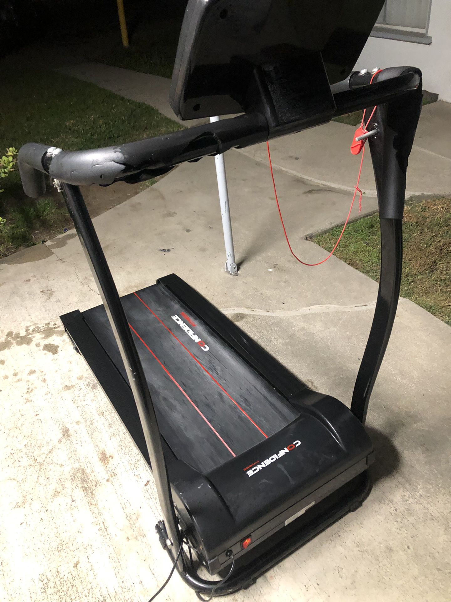 Treadmill (compact)