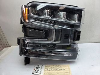 2019 - 20 - 2021 CHEVROLET SILVERADO 1500 RIGHT PASSENGER LED HEADLIGHT OEM AY67862