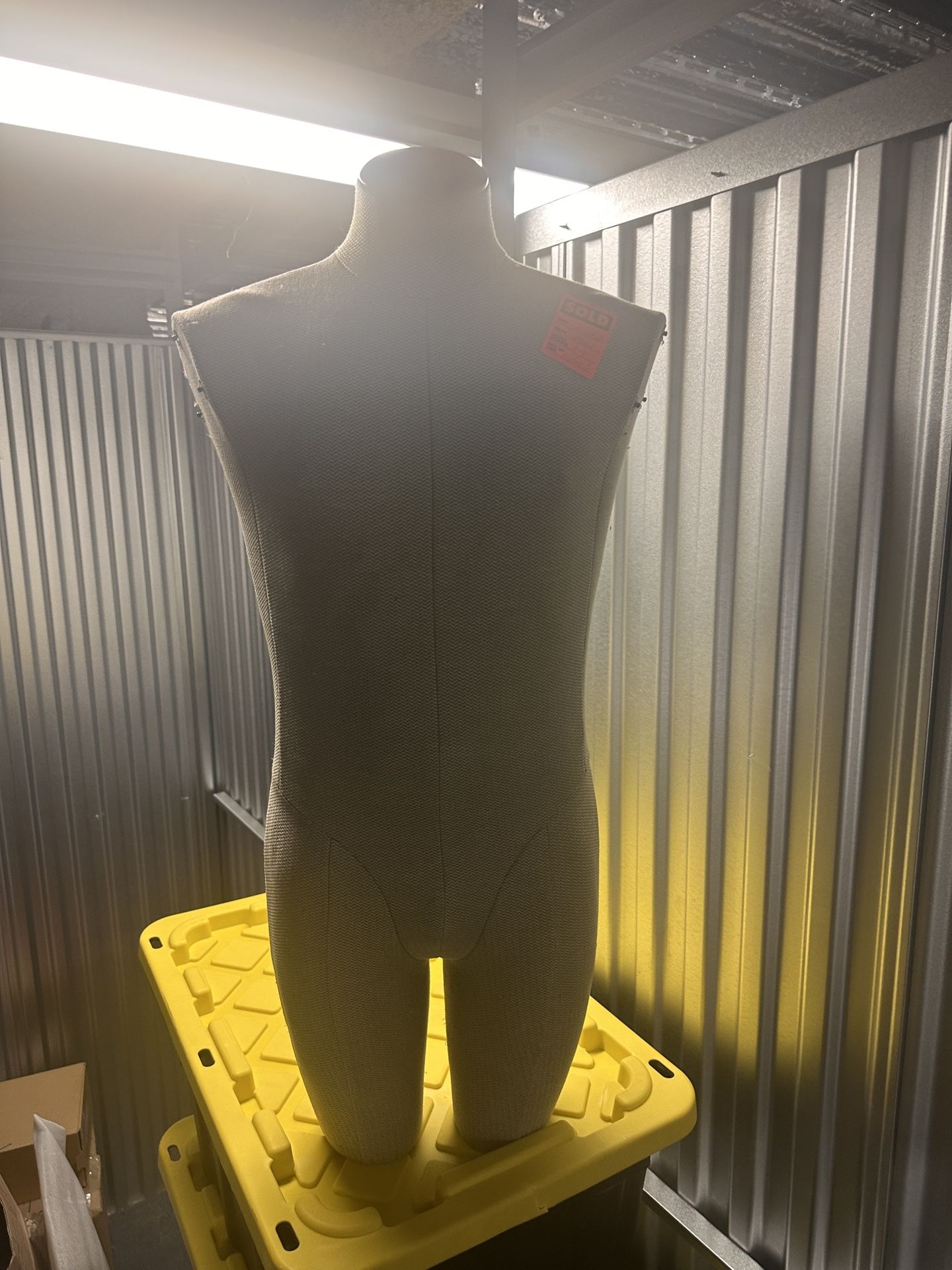 Table Mannequin