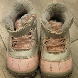 Wonder Nation Pink Baby/Toddler Snow Boots