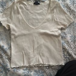 White Forever, 21 T-Shirt