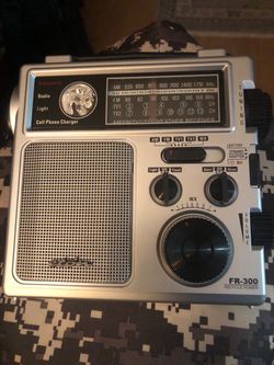 Eton FR-300 Emergency Radio AM/FM