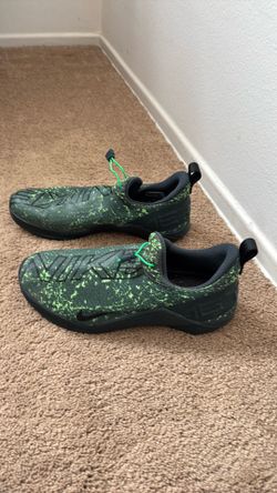 NIKE METCON NEW