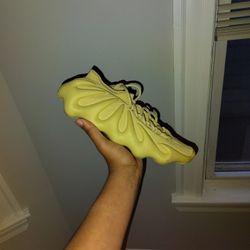 Yeezy 450 Resin