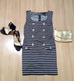 Navy Striped Sleeveless Mini Dress with gold clutch & black heels NWOT