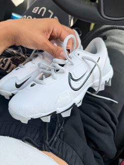 Sz 3 boys cleats