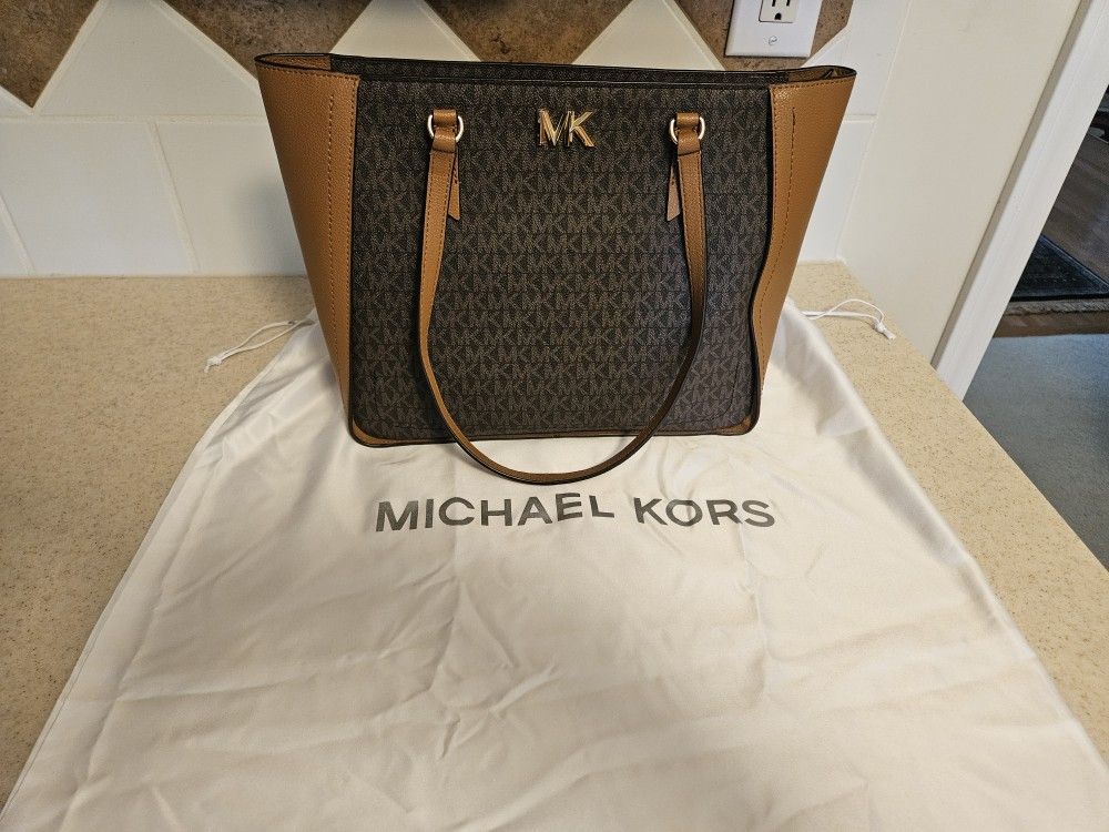 Michael Kors Silvia Top Zip Brown/Acorn PVC Leather Medium Tote Shoulder Bag