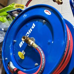 Blubird 50’ retractable air hose reel kit $450 (Financing available)
