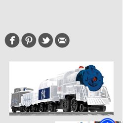 LIONEL LITTLE LINES NEW YORK YANKEE™ TRAIN PLAYSET 