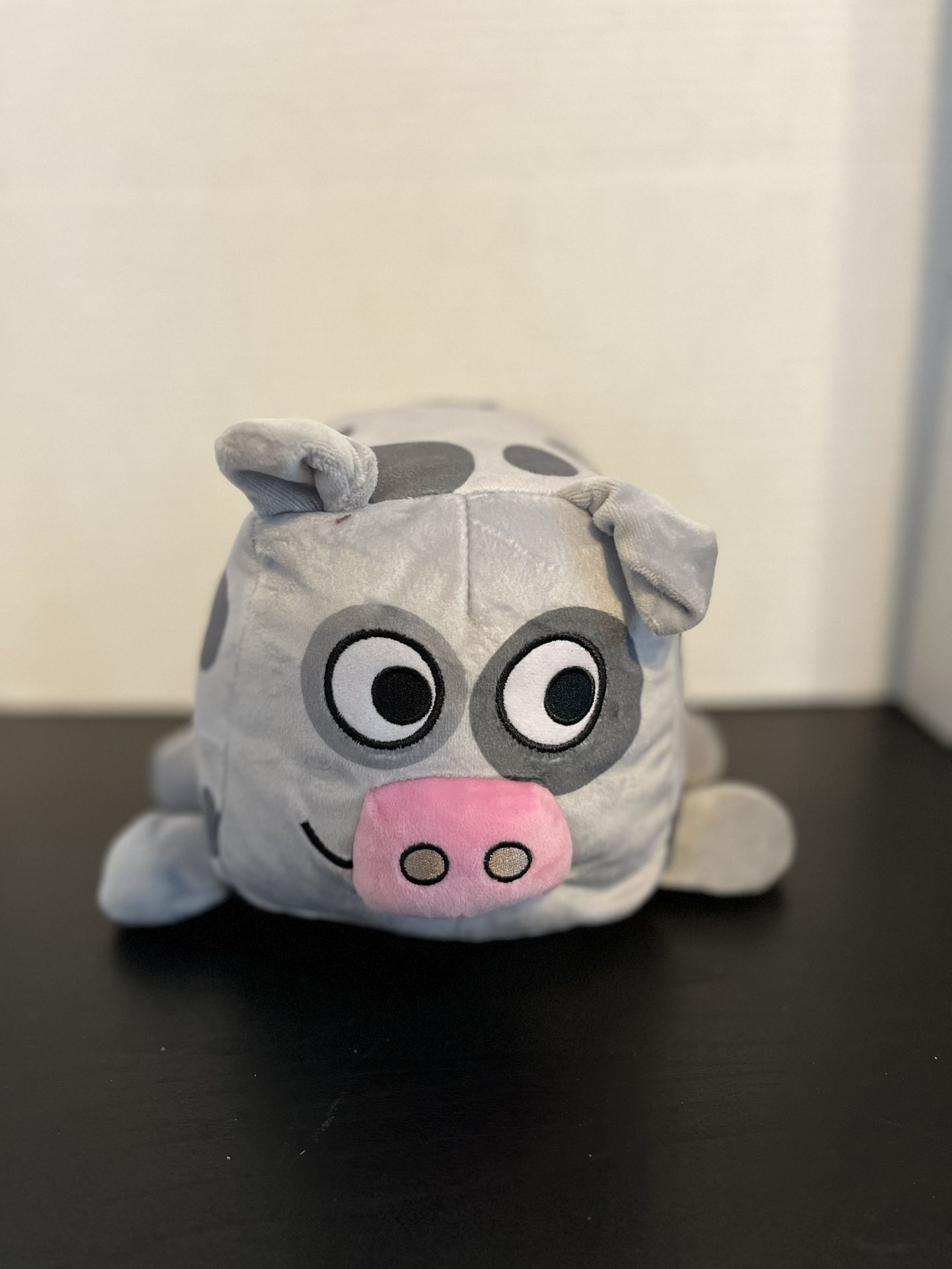 Kohl's Cares Jimmy Fallon Dada Pig Plush