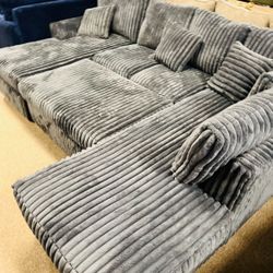 Free Delivery Sectional Deal