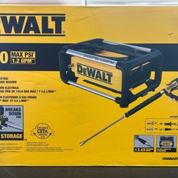 DEWALT
2100 PSI 1.2 GPM 13 Amp Cold Water Electric Pressure Washer with Internal Equipment Storage