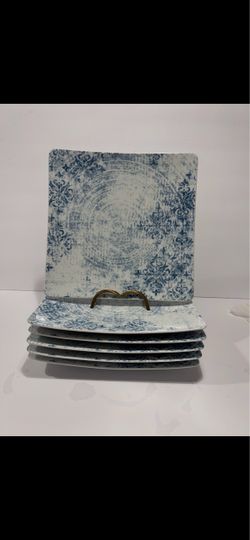 Schonwald Shabby Chic Blue Square Dinner Plates Set of 6 Made in Germany  .Elegant square porcelain dinner plates with a soft blue distressed pattern.