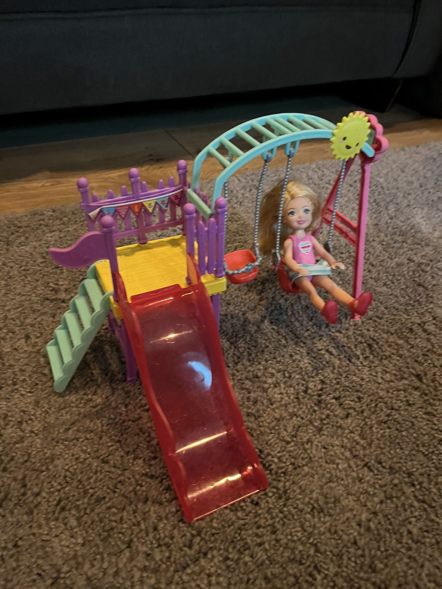 Barbie Club Chelsea Swing Set