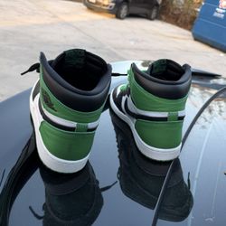 Jordan 1’s Green/Black 