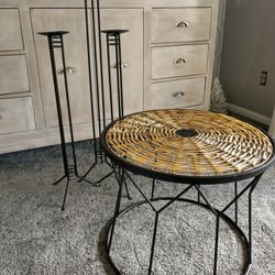 Indoor Outdoor Home Decor. Three Tall Candle Holders And Round Coffee Table.. 